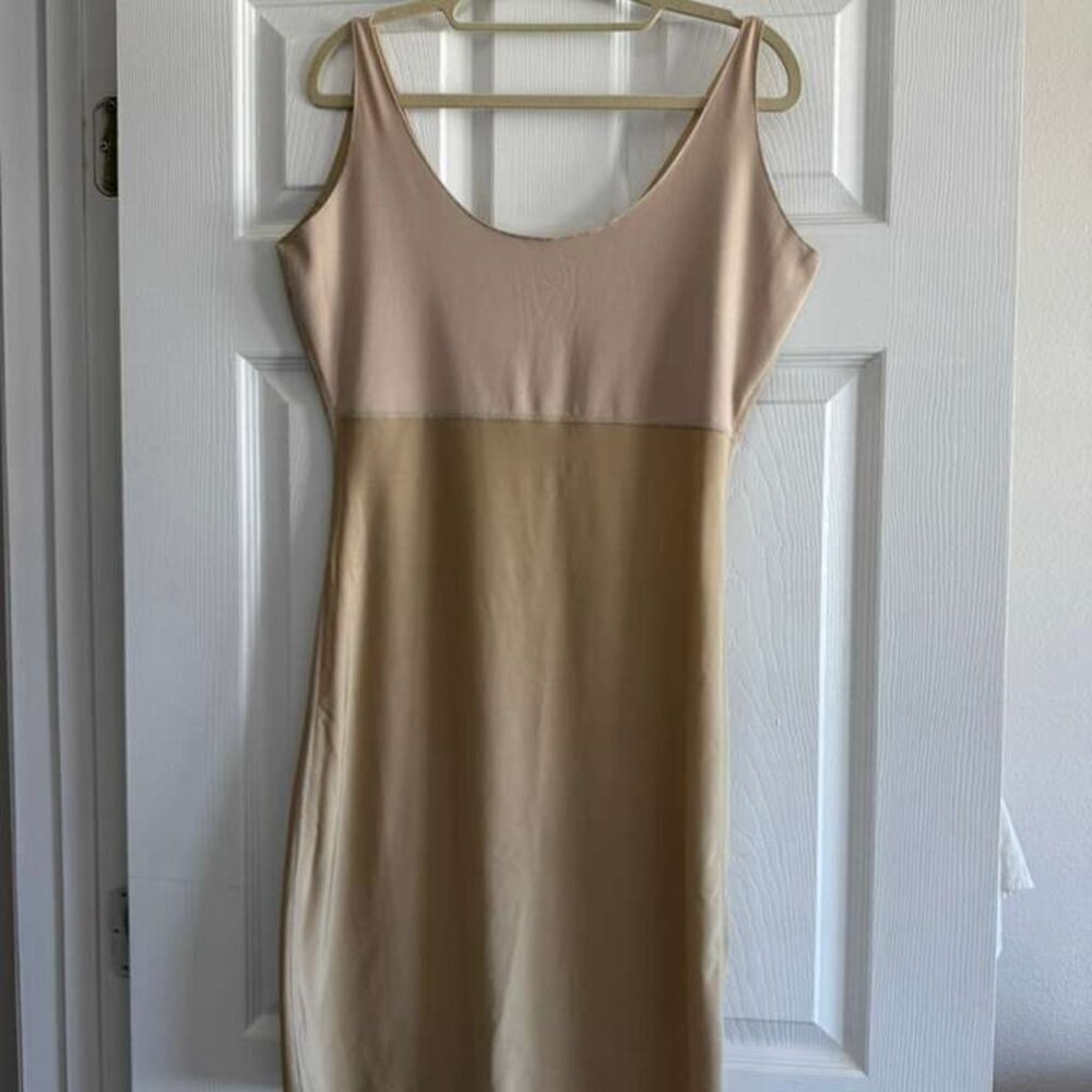 SPANX Tank Style Full Slip – Built-Up Straps – Size XL - Picture 2 of 4